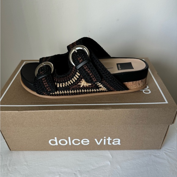 Dolce Vita Black and Brown Sandals - Picture 7 of 9